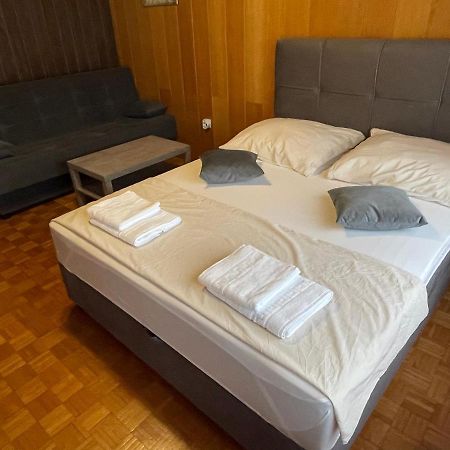 Apartment Ado Селце Экстерьер фото