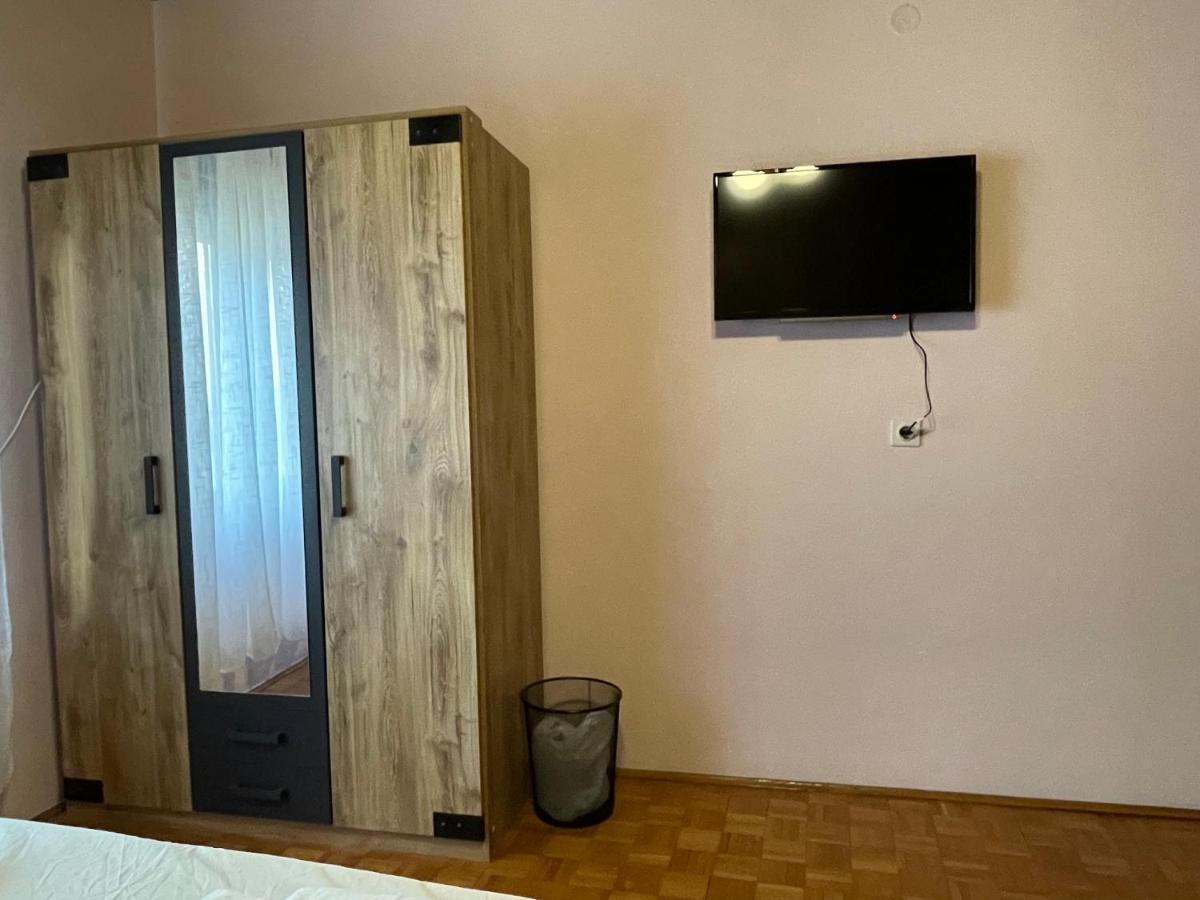 Apartment Ado Селце Экстерьер фото